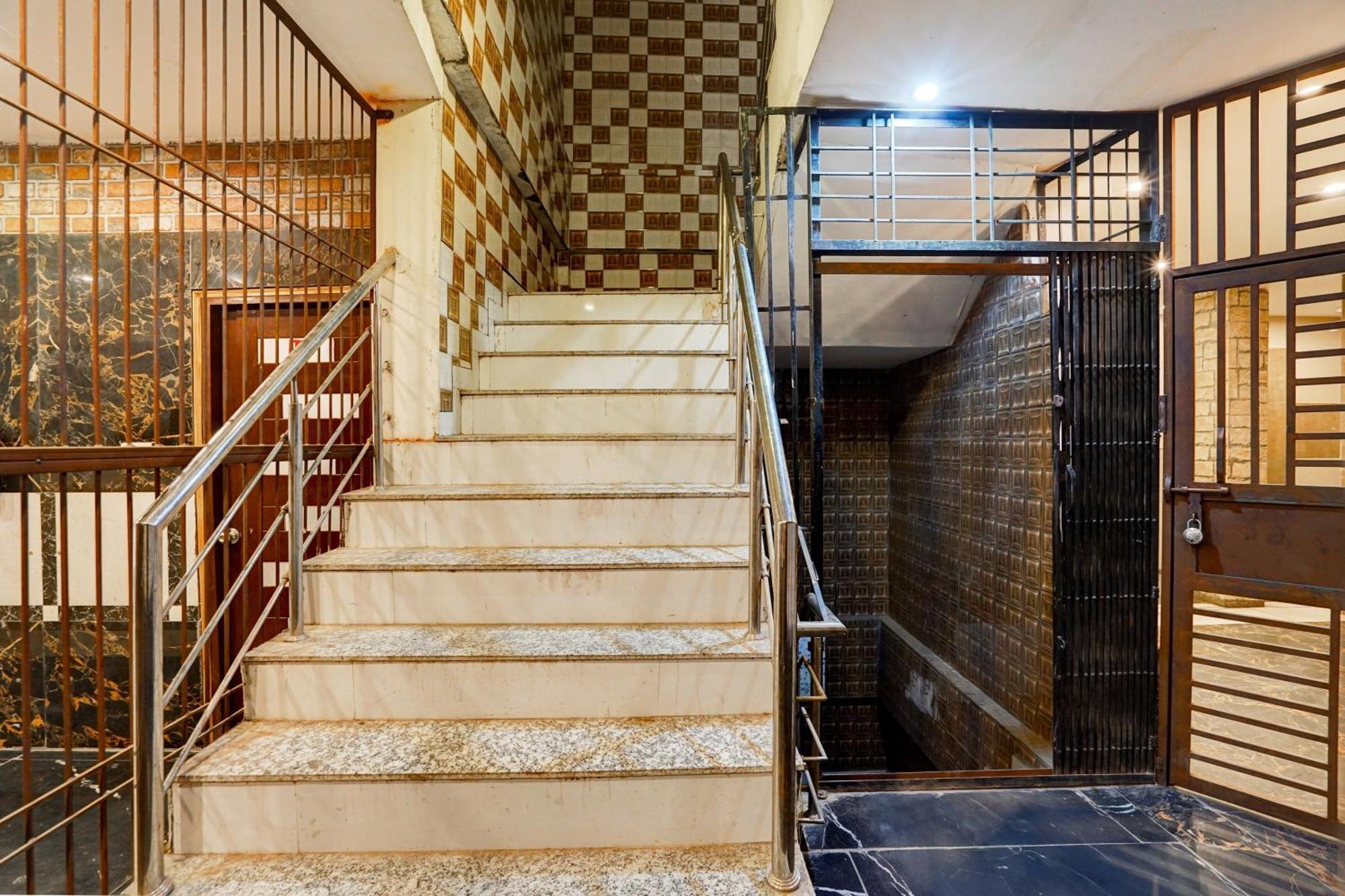 Hotel O Blue Vibes Meerut Zewnętrze zdjęcie